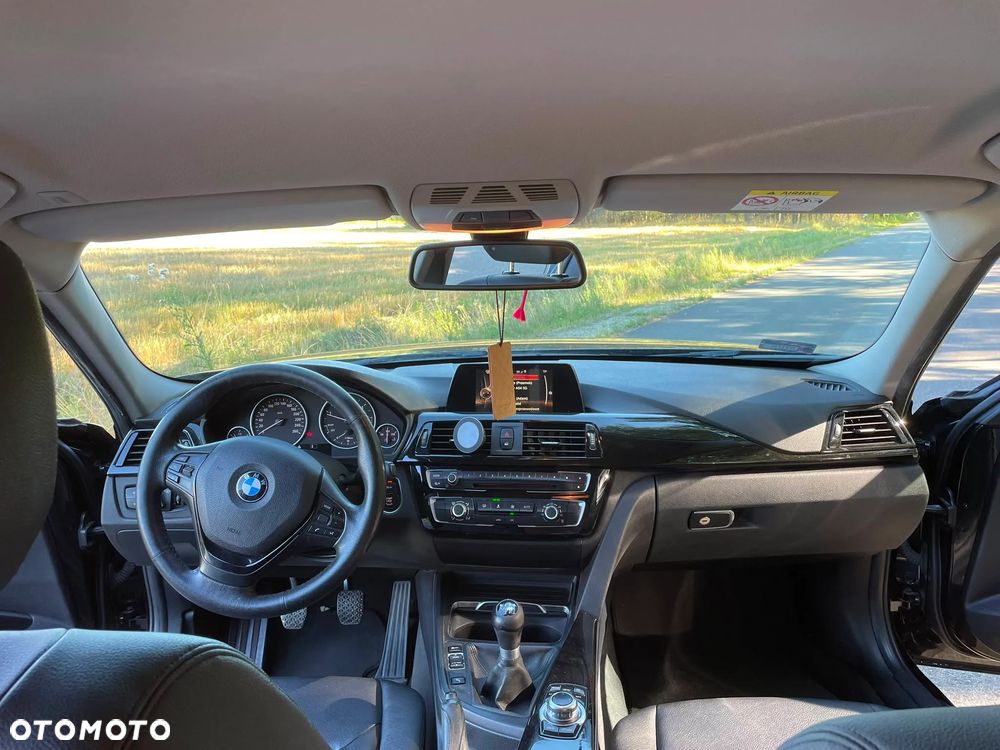 BMW Seria 3 318d Advantage - 16