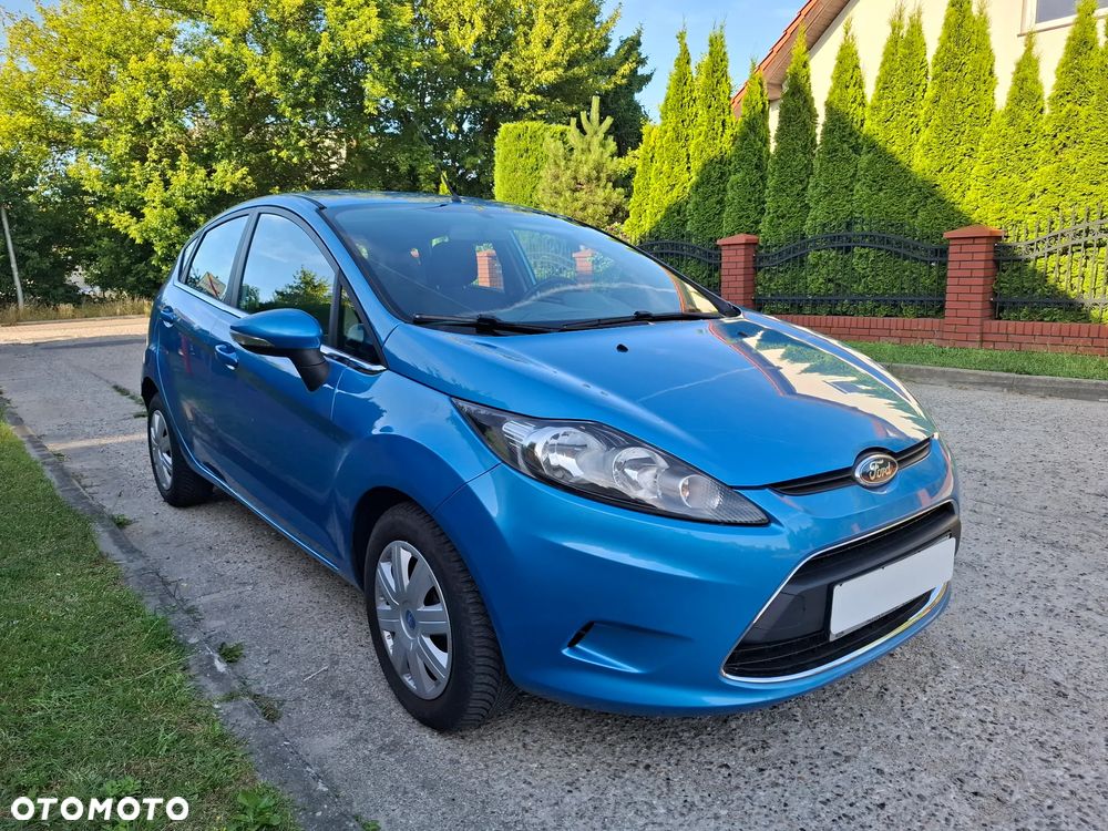 Ford Fiesta 1.25 Silver X - 32