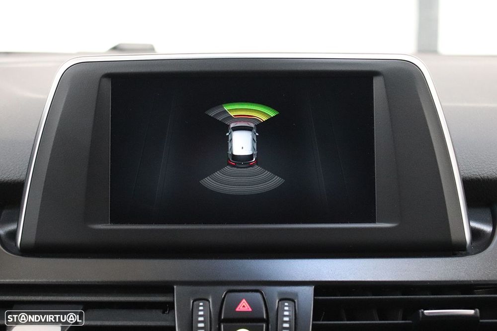 BMW 216 Active Tourer d Line Sport Auto - 11