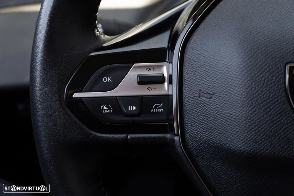 Peugeot 308 1.2 PureTech Allure - 23