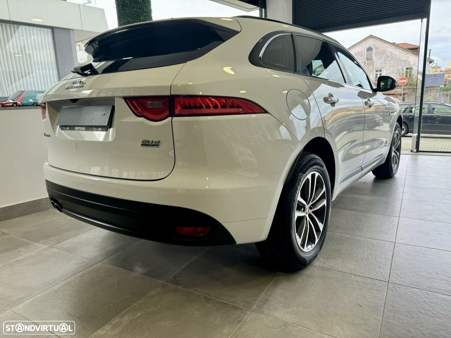 Jaguar F-Pace 2.0 i4D R-Sport AWD Aut. - 5