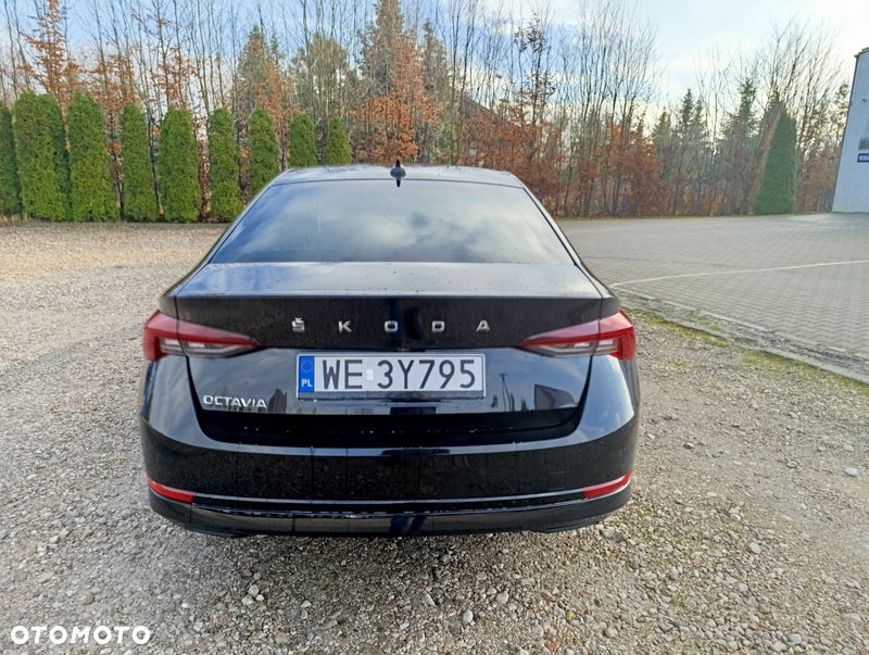 Skoda Octavia 1.5 TSI ACT Ambition - 10