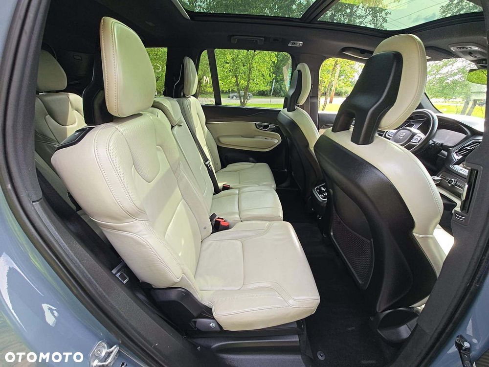 Volvo XC 90 T5 AWD R-Design - 10
