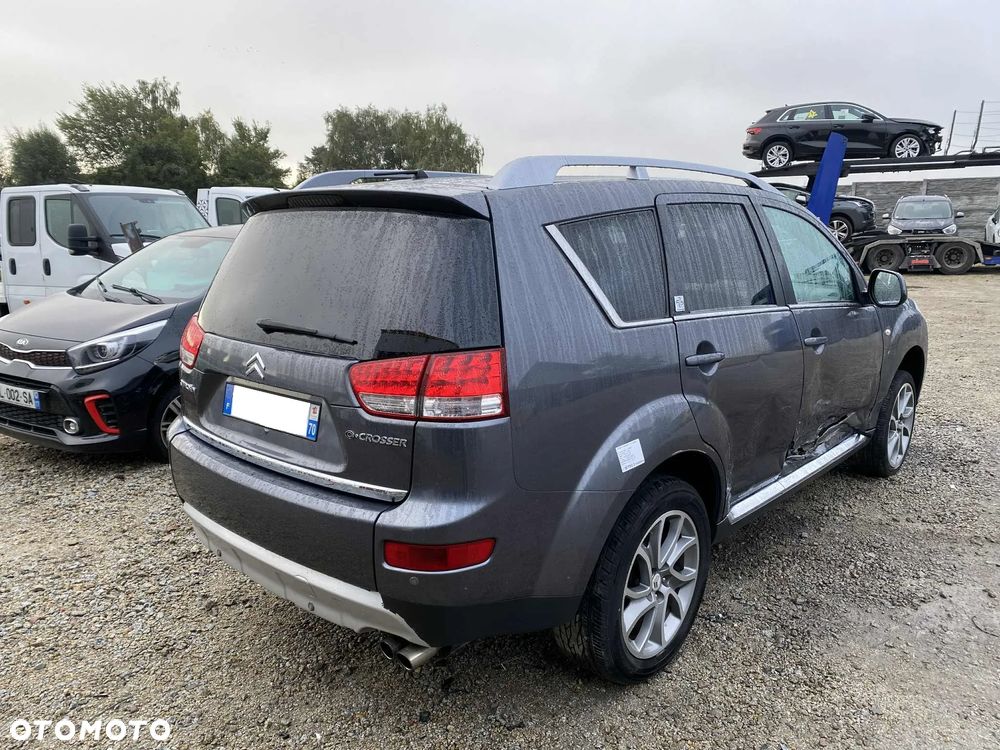 Citroën C-Crosser 2.2 HDi Exclusive - 38