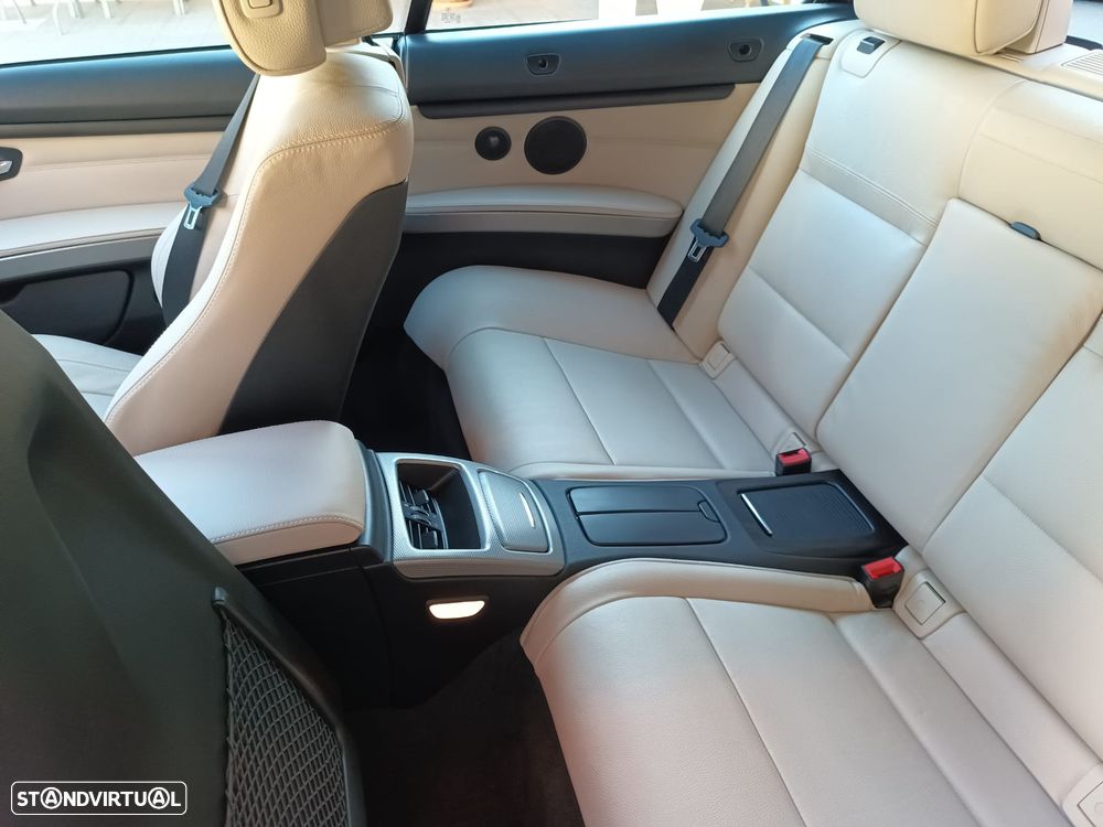 BMW 335 2011 photo 5
