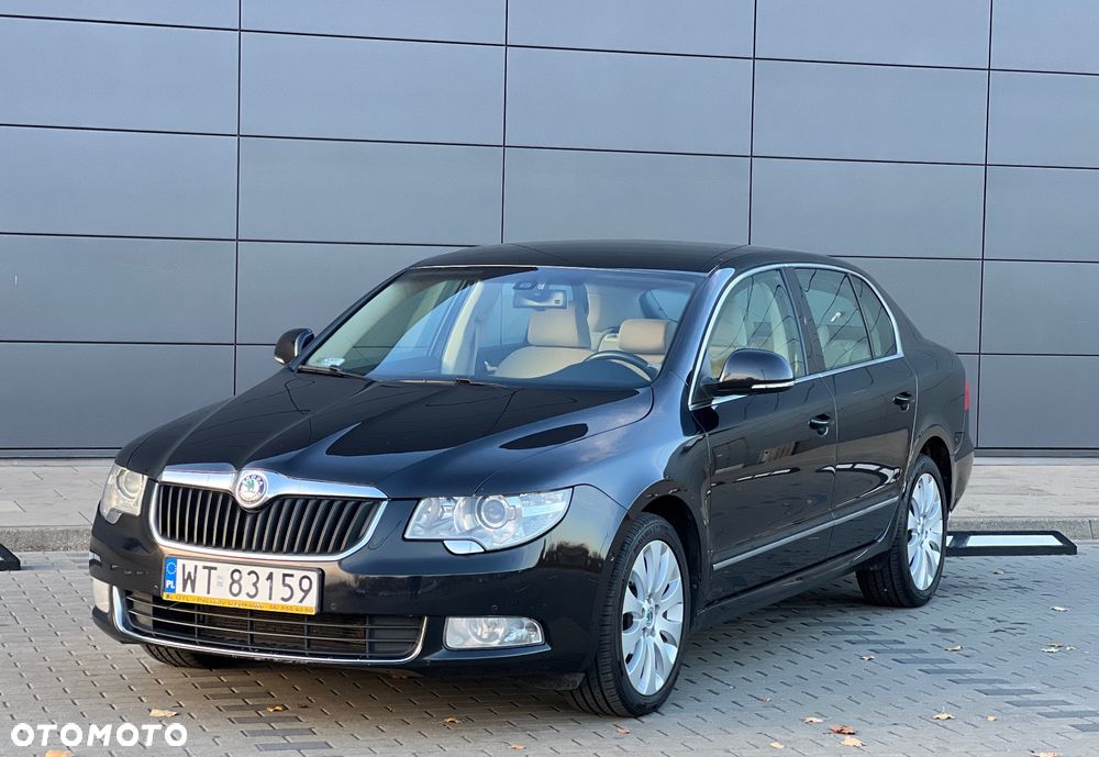 Skoda Superb 2.0 TDI 4x4 Elegance DSG - 4
