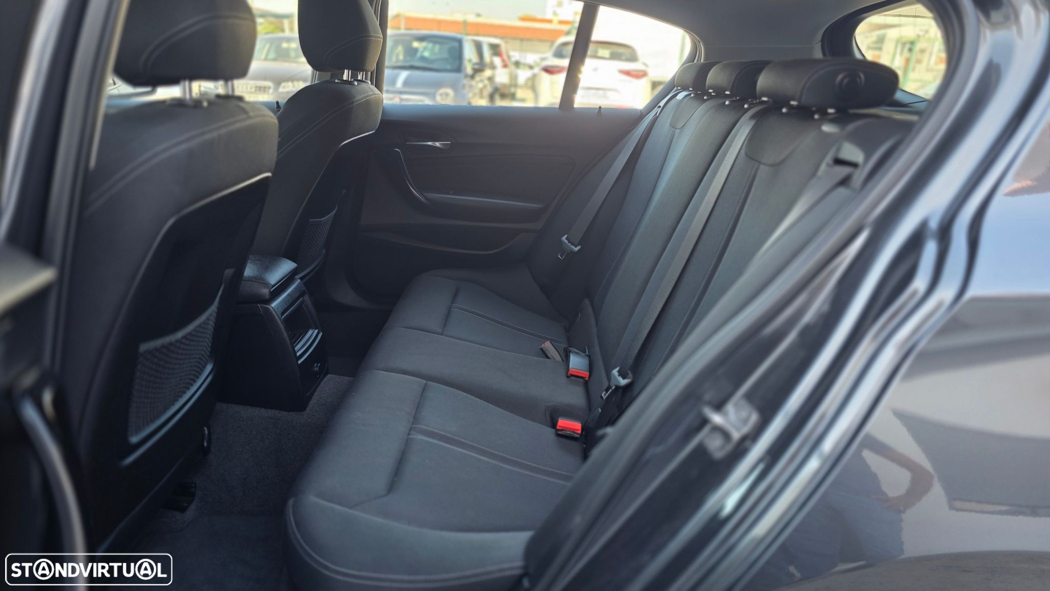 BMW 116 d Line Sport - 13