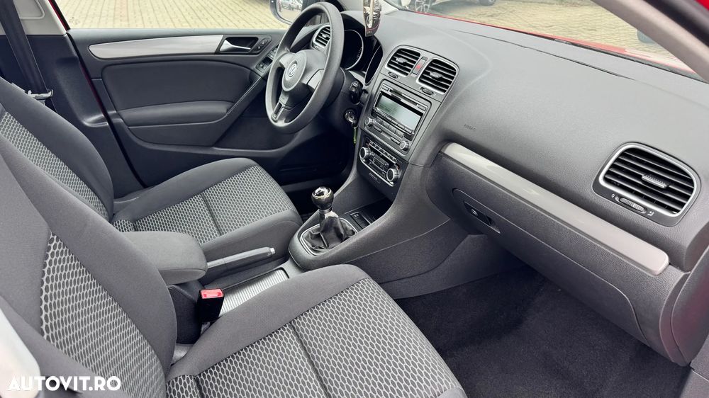 Volkswagen Golf 1.2 TSI BlueMotion Technology Comfortline - 11