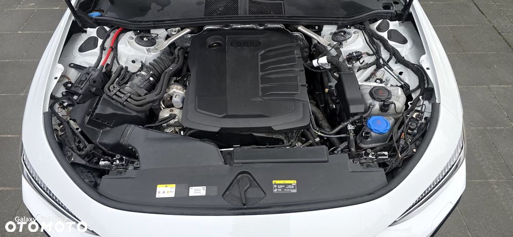 Audi A5 Avant TDI 150 kW S tronic Edition one - 10