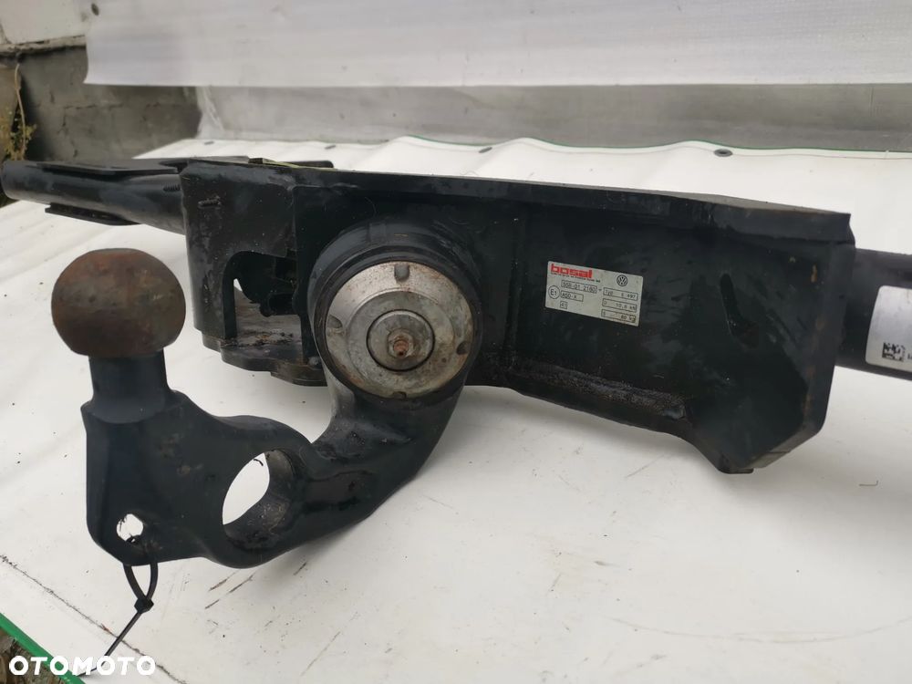 Elektryczny hak VW Touran III 15- 5TA803880 - 3