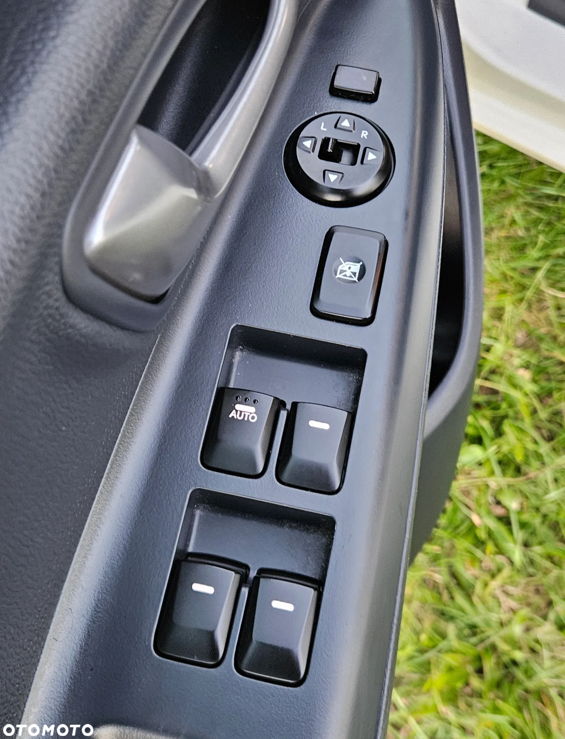 Kia Rio 1.4 CRDI Fifa World Cup Edition - 14
