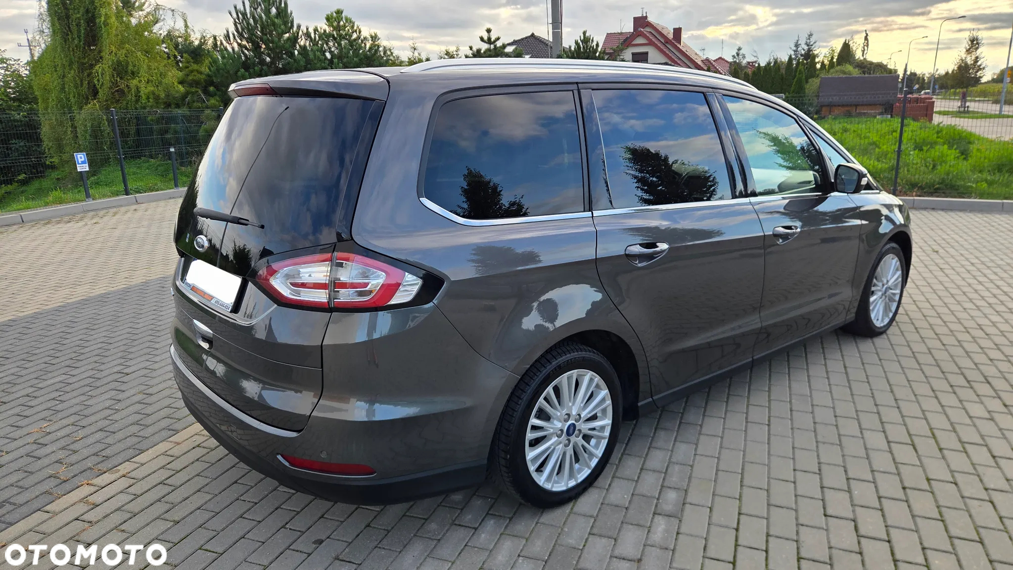 Ford Galaxy 2.0 TDCi 4WD Titanium PowerShift - 10