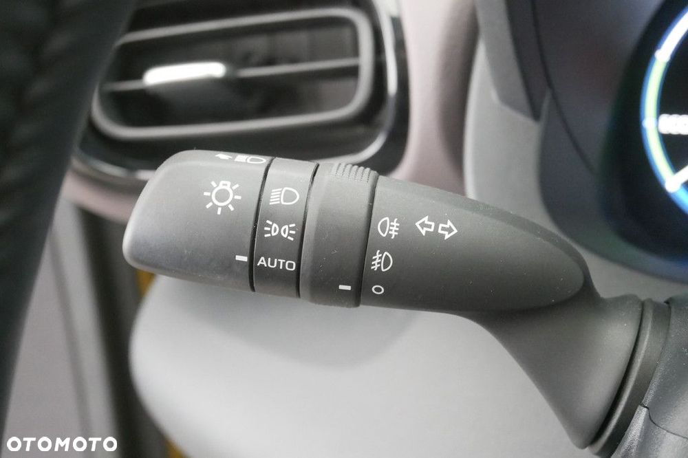 Toyota Yaris Cross - 28