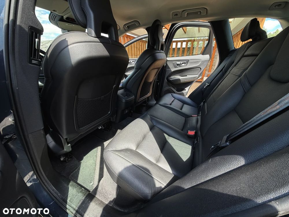 Volvo XC 60 D4 AWD Geartronic Inscription - 14