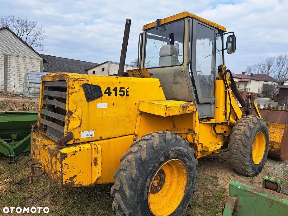JCB 415E  przegubowa/  teleskopowa massey ,bobcat - 3