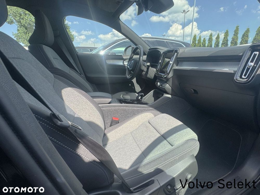 Volvo XC 40 - 30
