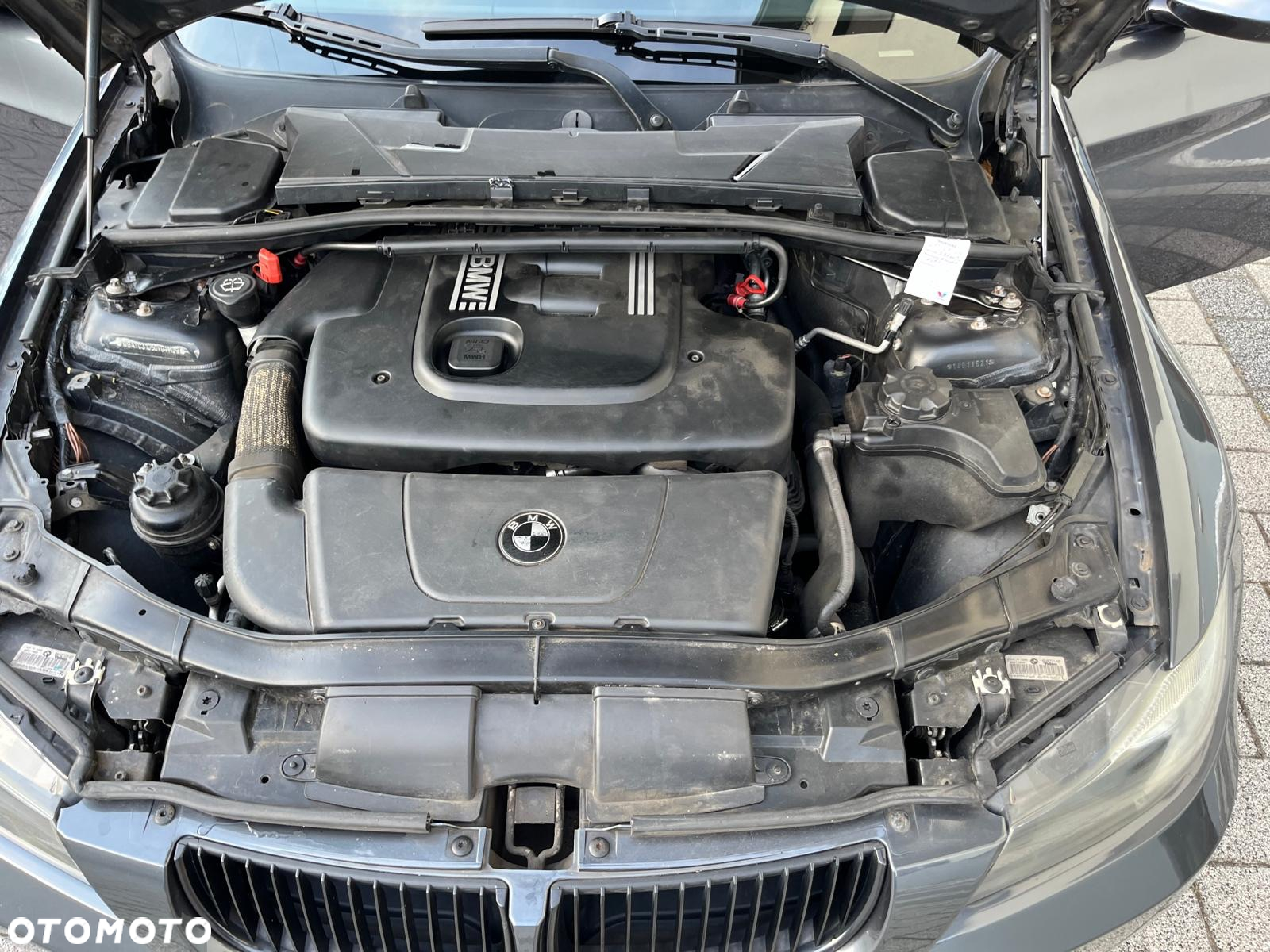 BMW Seria 3 320d - 10