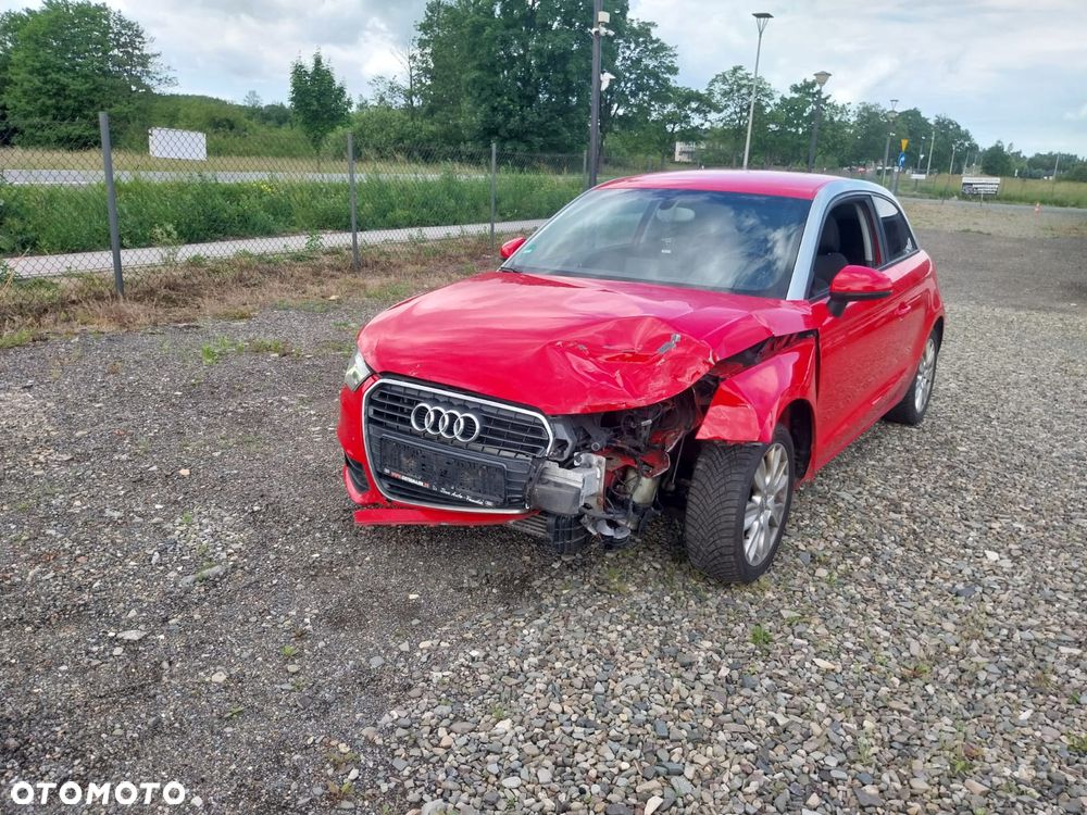 Audi A1 3-drzwiowe 1.6 TDI S line edition - 17