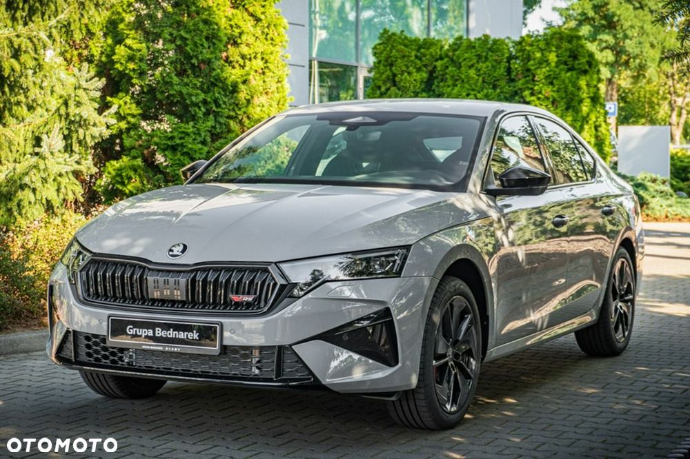 Skoda Octavia 2.0 TSI RS DSG - 1