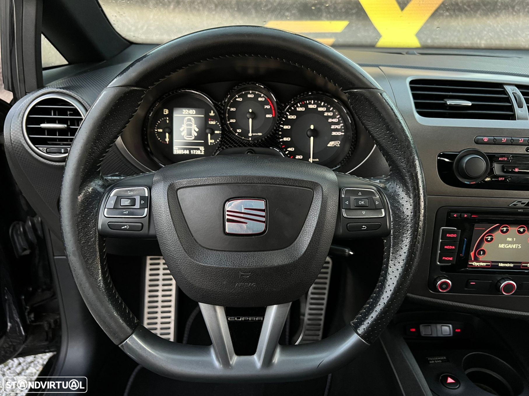 SEAT Leon 2.0 T FSI Cupra R - 16