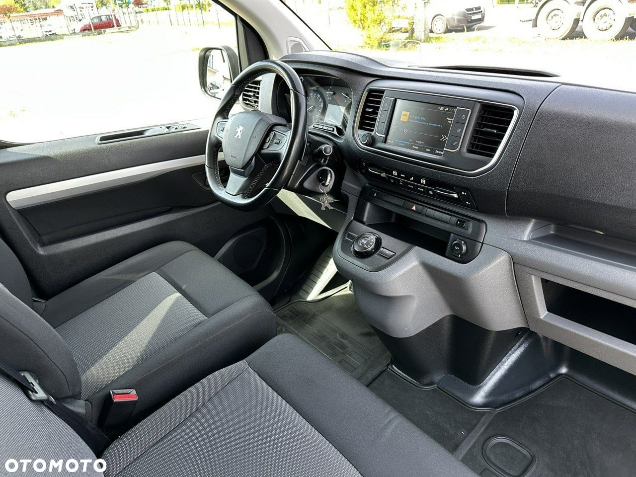 Peugeot Expert - 16