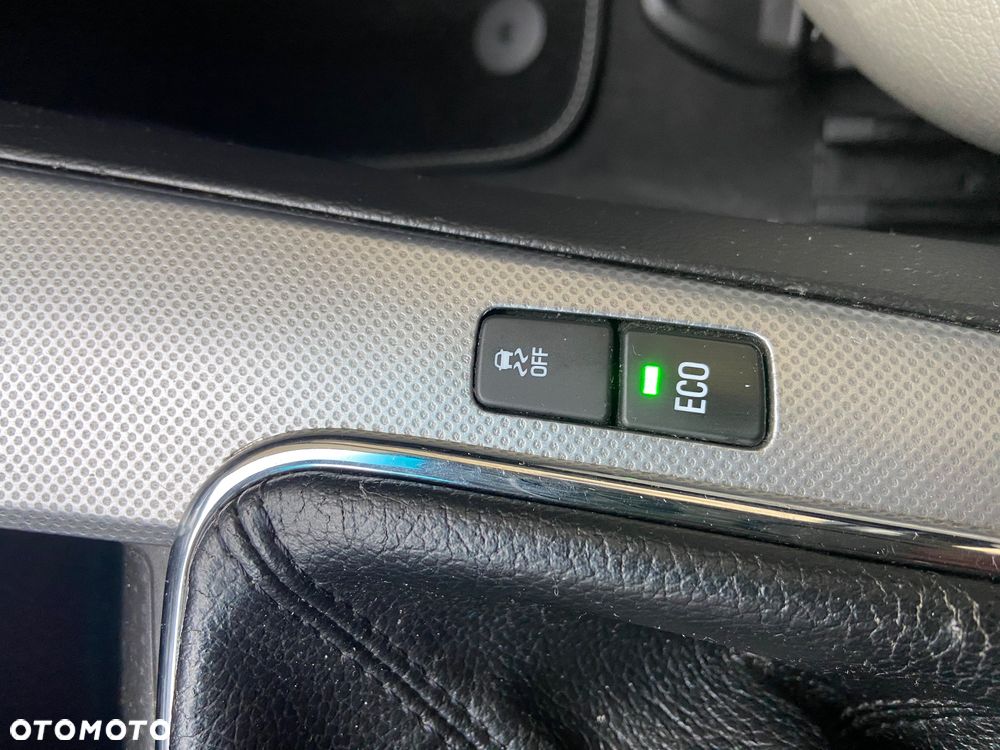 Chevrolet Cruze 1.7 D LT+ Premium - 18