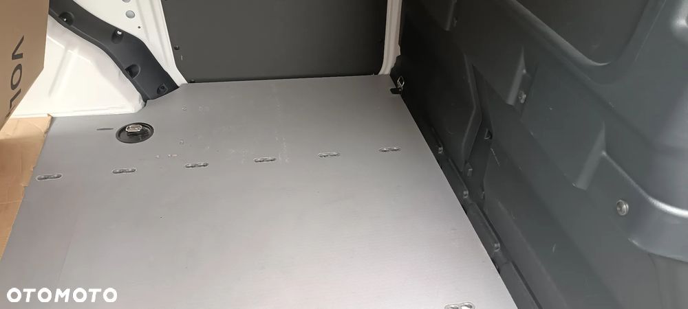 Volkswagen CADDY MAXI - 4