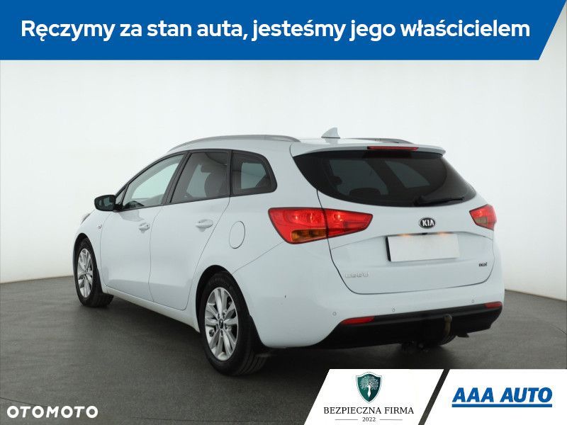 Kia Ceed - 5