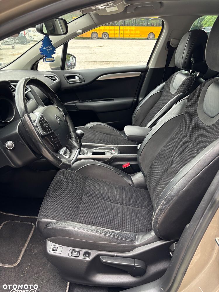 Citroën C4 1.6 VTi Exclusive - 5