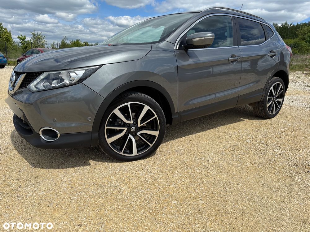 Nissan Qashqai 1.5 dCi TEKNA - 1