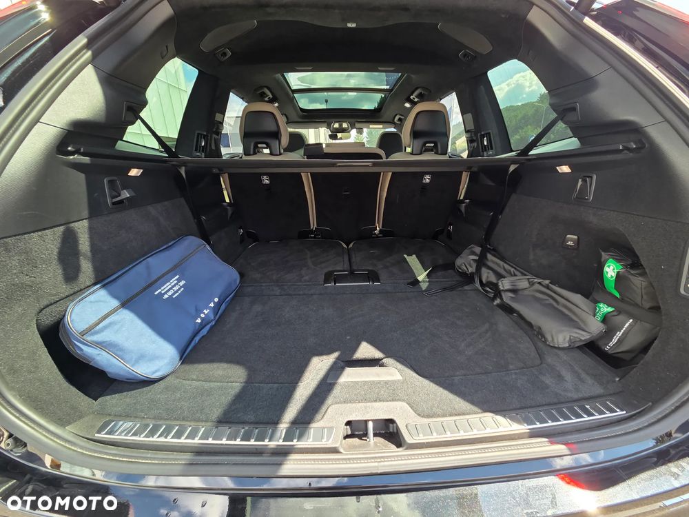 Volvo XC 90 B5 B AWD Ultra Bright 7os - 22