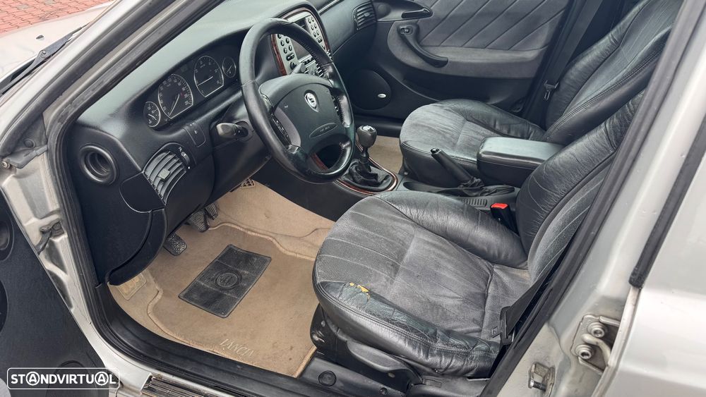 Lancia Lybra SW - 10