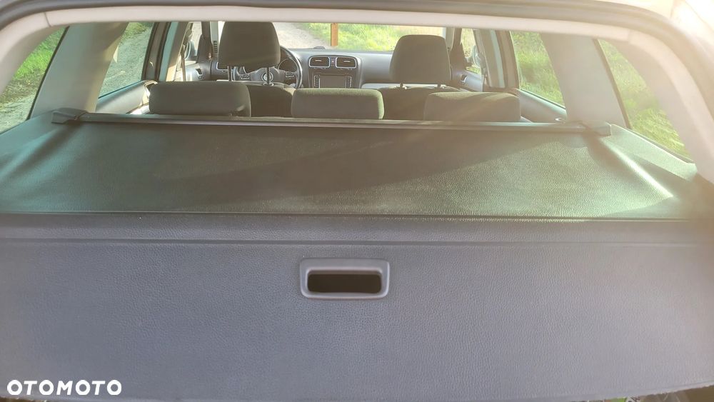 Volkswagen Golf 2.0 TDI DPF Highline - 21