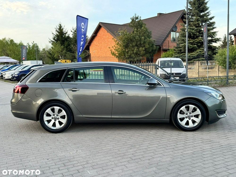 Opel Insignia - 14