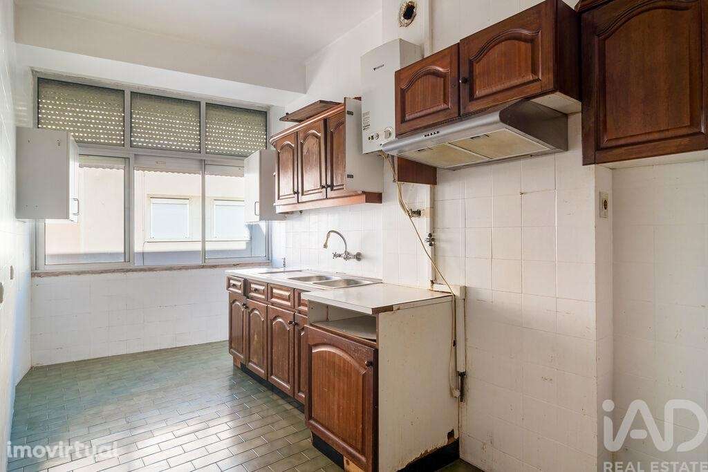 Apartamento T2 em Algés, Linda-a-Velha e Cruz Quebrada-Dafundo de 66 m - Grande imagem: 4/16