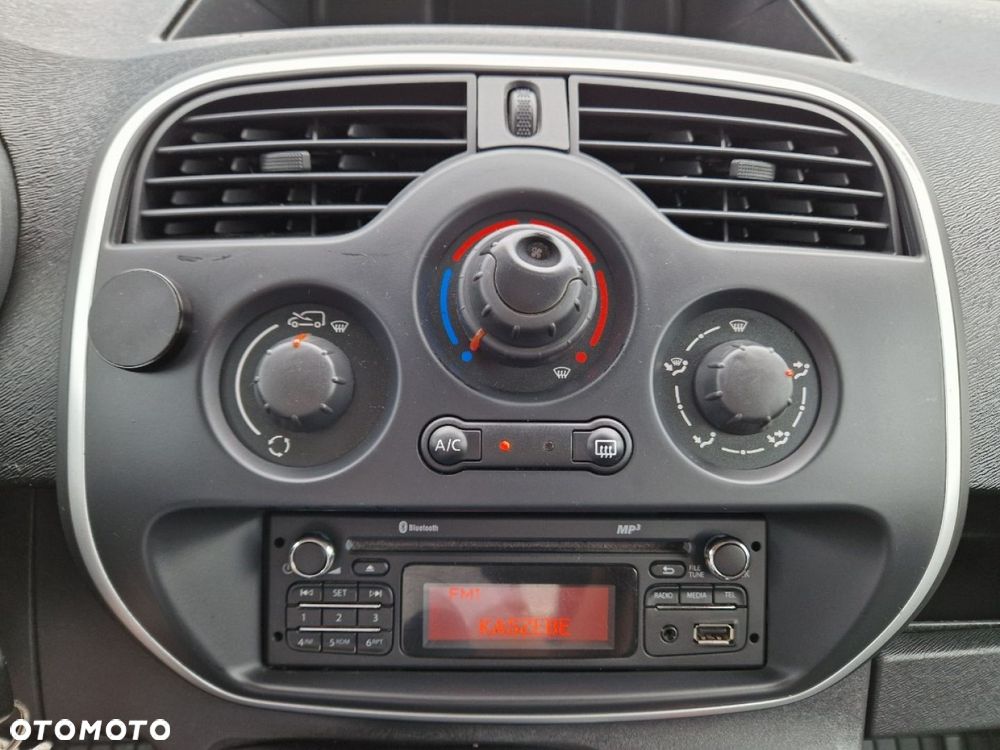 Renault Kangoo dCi 90 FAP Grand - 13