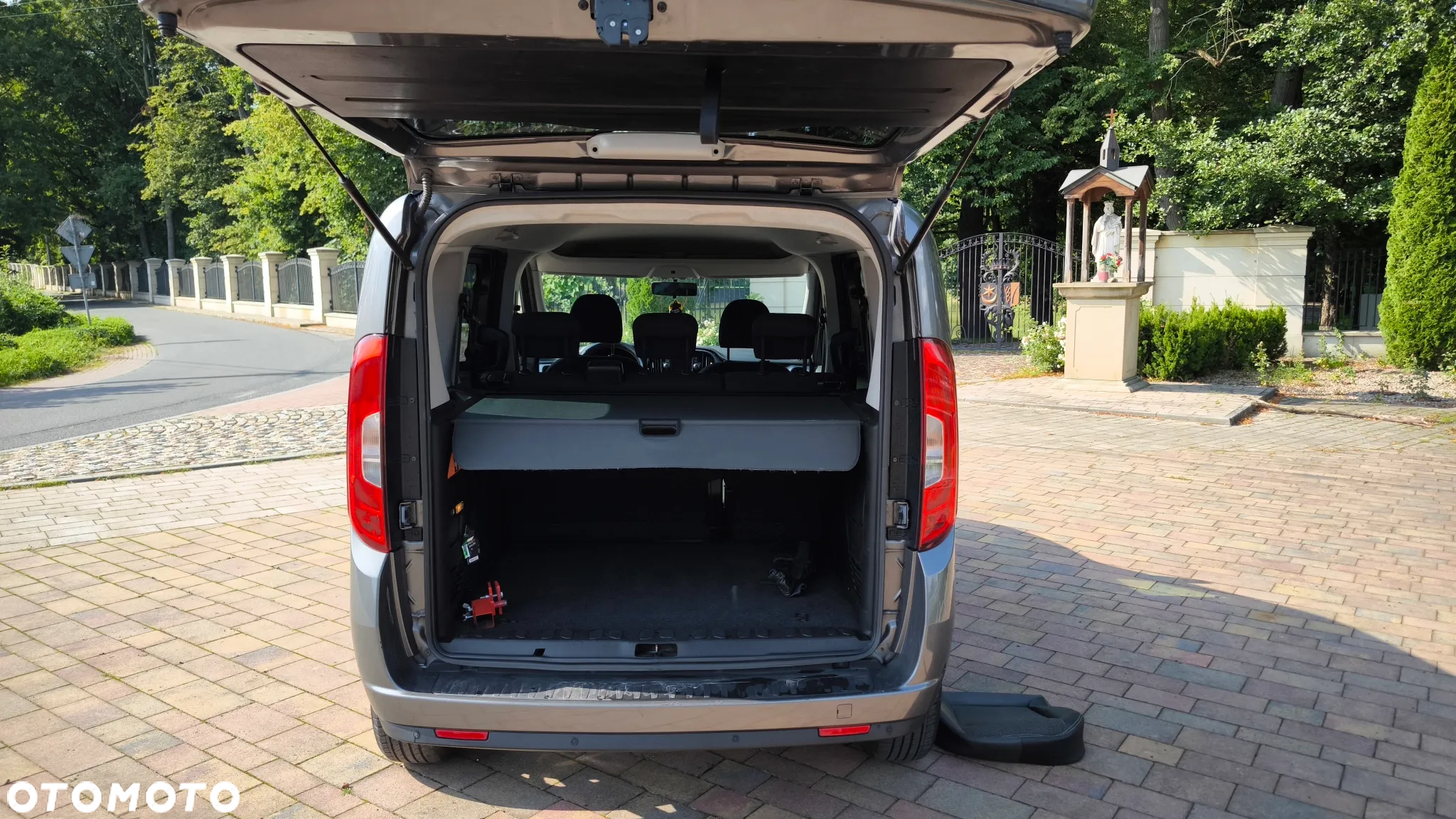 Fiat Doblo 1.4 T-Jet Active - 21