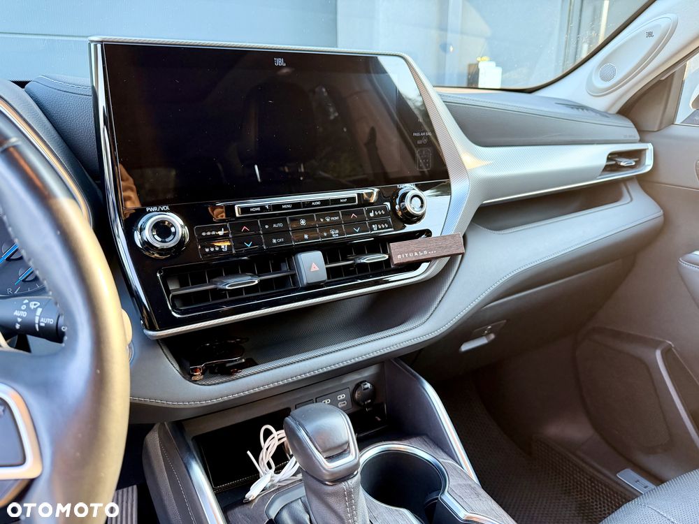 Toyota Highlander 2.5 Hybrid Executive - 12