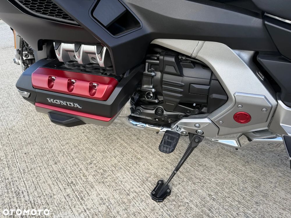 Honda GL - 10