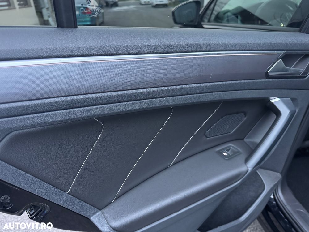 Volkswagen Tiguan 2.0 TDI SCR 4MOTION DSG R-Line - 19