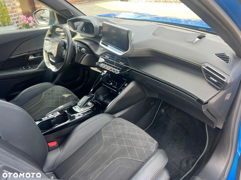 Peugeot 2008 1.2 PureTech GT Line S&S EAT8 - 12