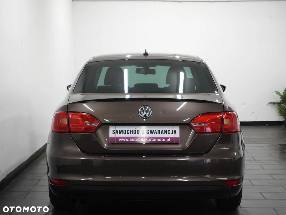 Volkswagen Jetta 1.4 TSI DSG Match - 7