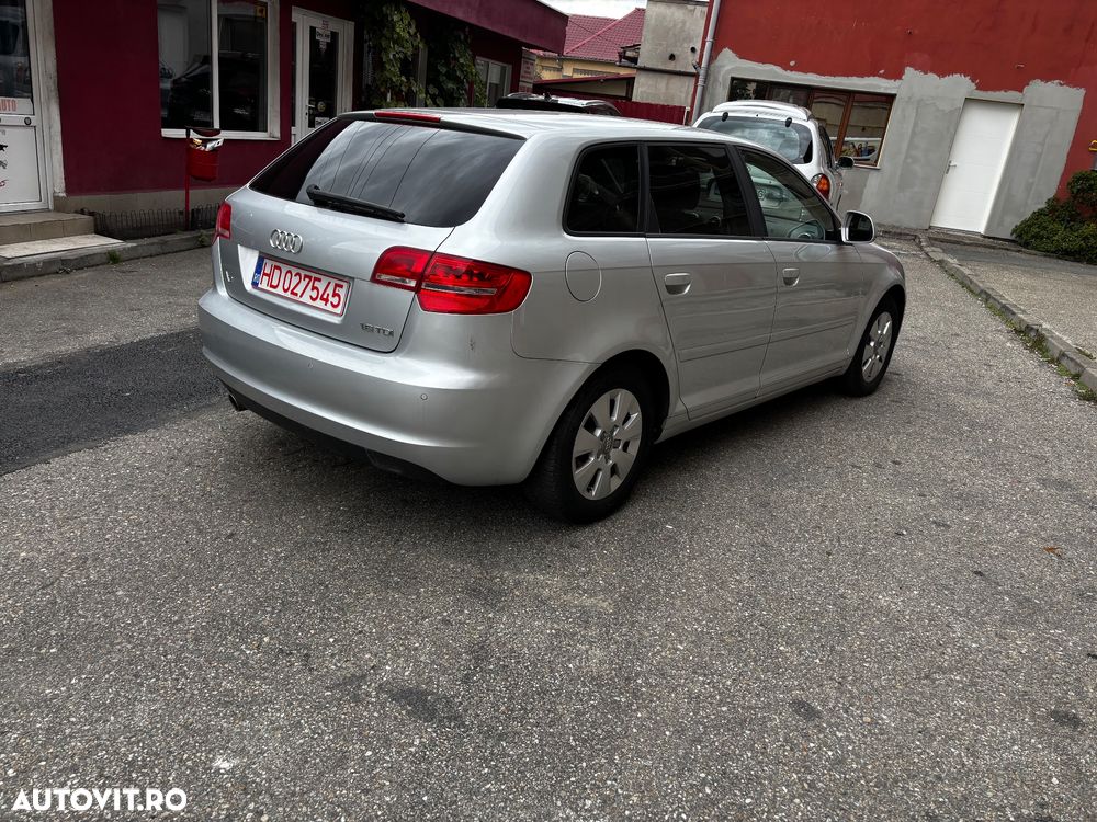Audi A3 1.6 TDI 102g Sportback DPF - 9