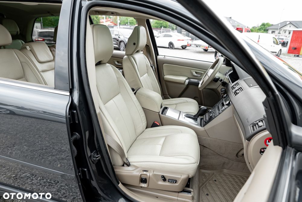 Volvo XC 90 D5 AWD Geartonic Executive - 25