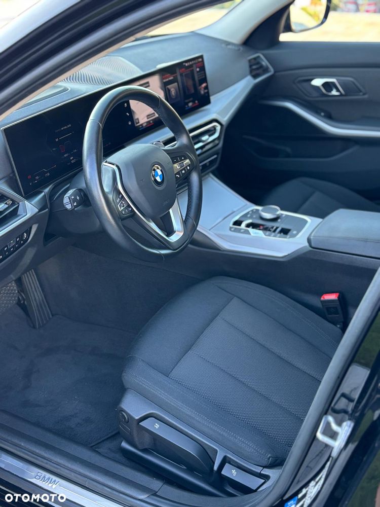 BMW Seria 3 - 16