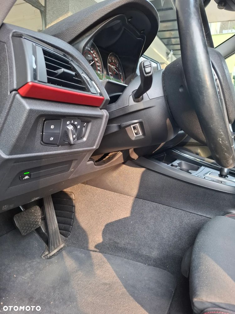 BMW Seria 1 116d Sport Line - 23