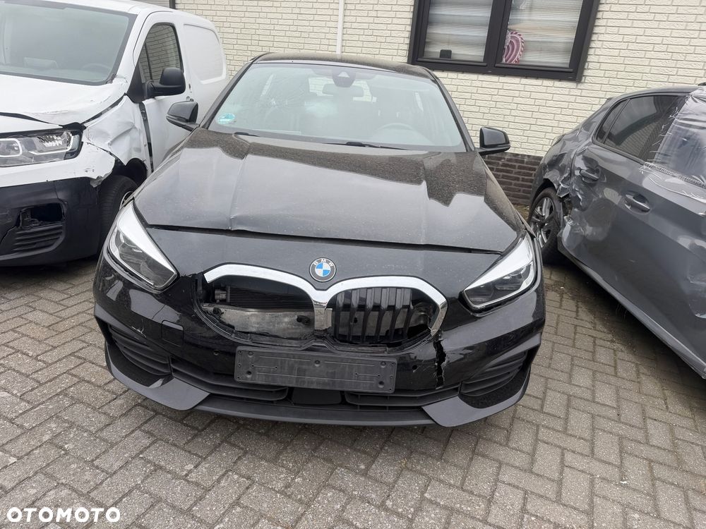 BMW Seria 1 - 1