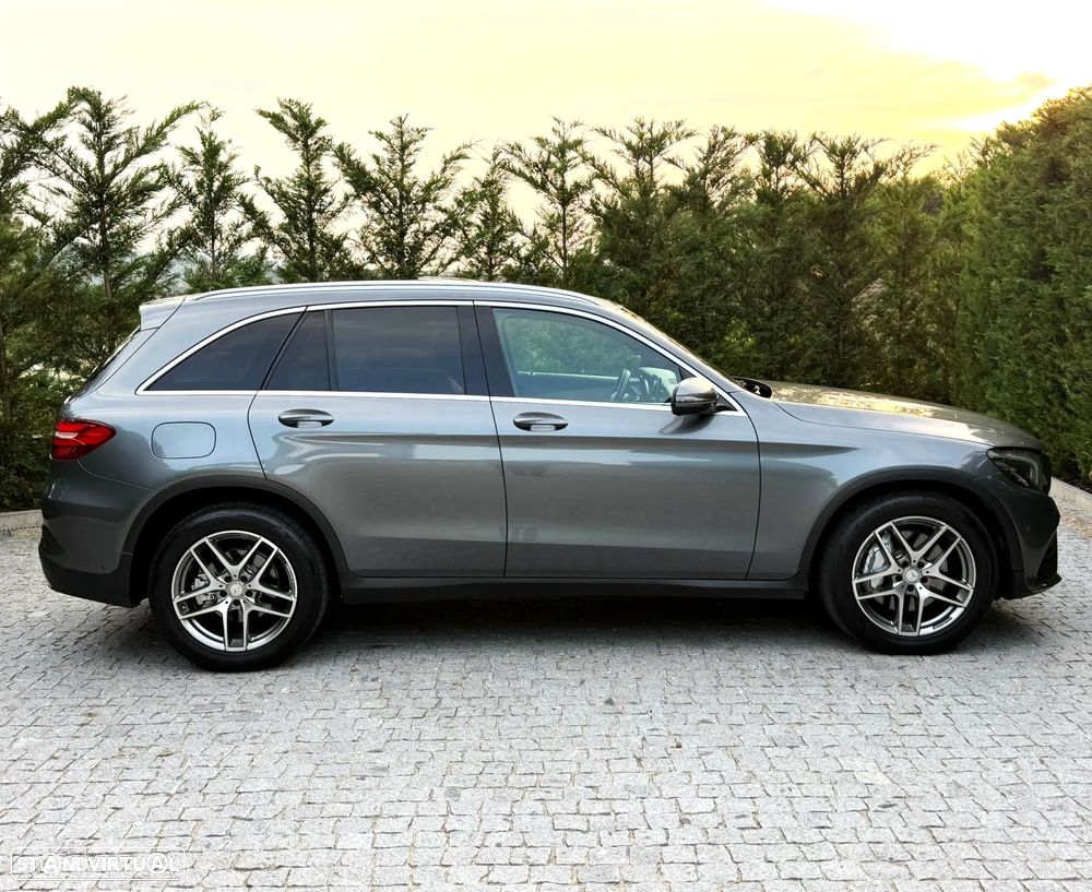 Mercedes-Benz GLC 220 d 4Matic 9G-TRONIC AMG Line - 3