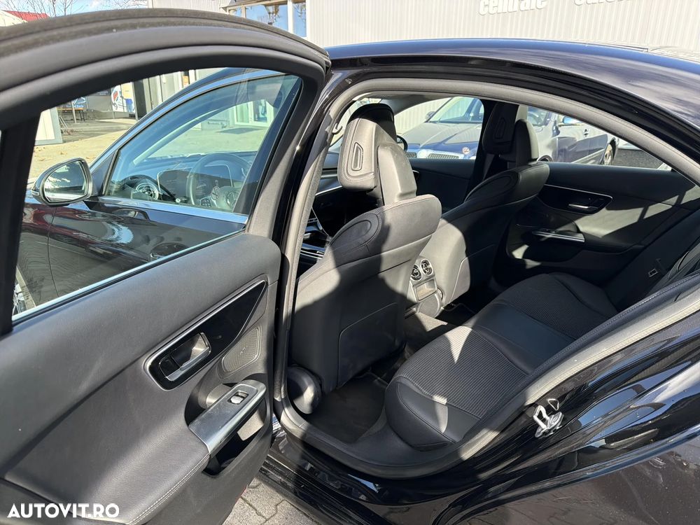 Mercedes-Benz C 180 MHEV - 12