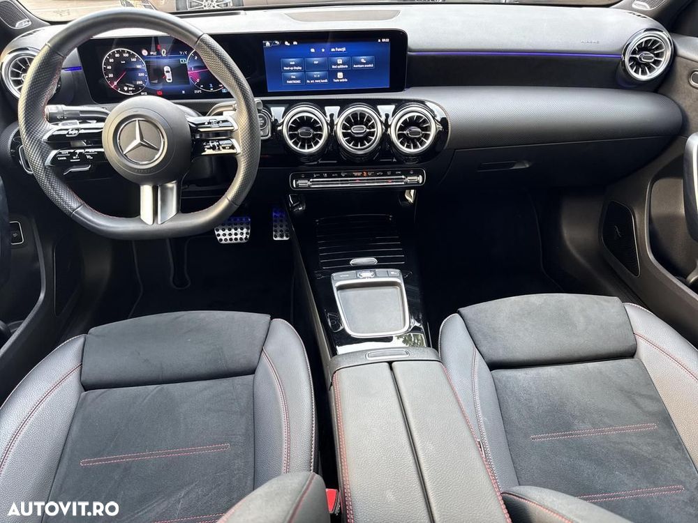 Mercedes-Benz A 200 d Sedan 8G-DCT - 11